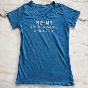 Abercrombie & Fitch Blue Graphic TbShirt Y2K Vintage Logo 92 NY Women's Size M